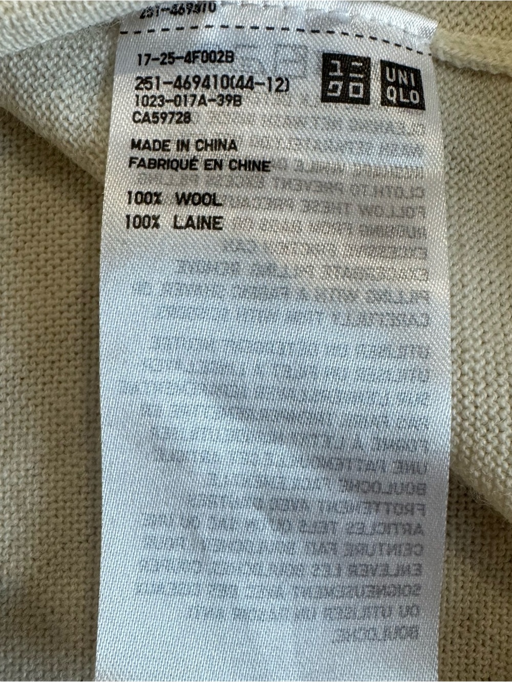 Uniqlo - 100% Wool - Cream - Lightweight Sweater - Unisex - Size Medium - Picture 9 of 10